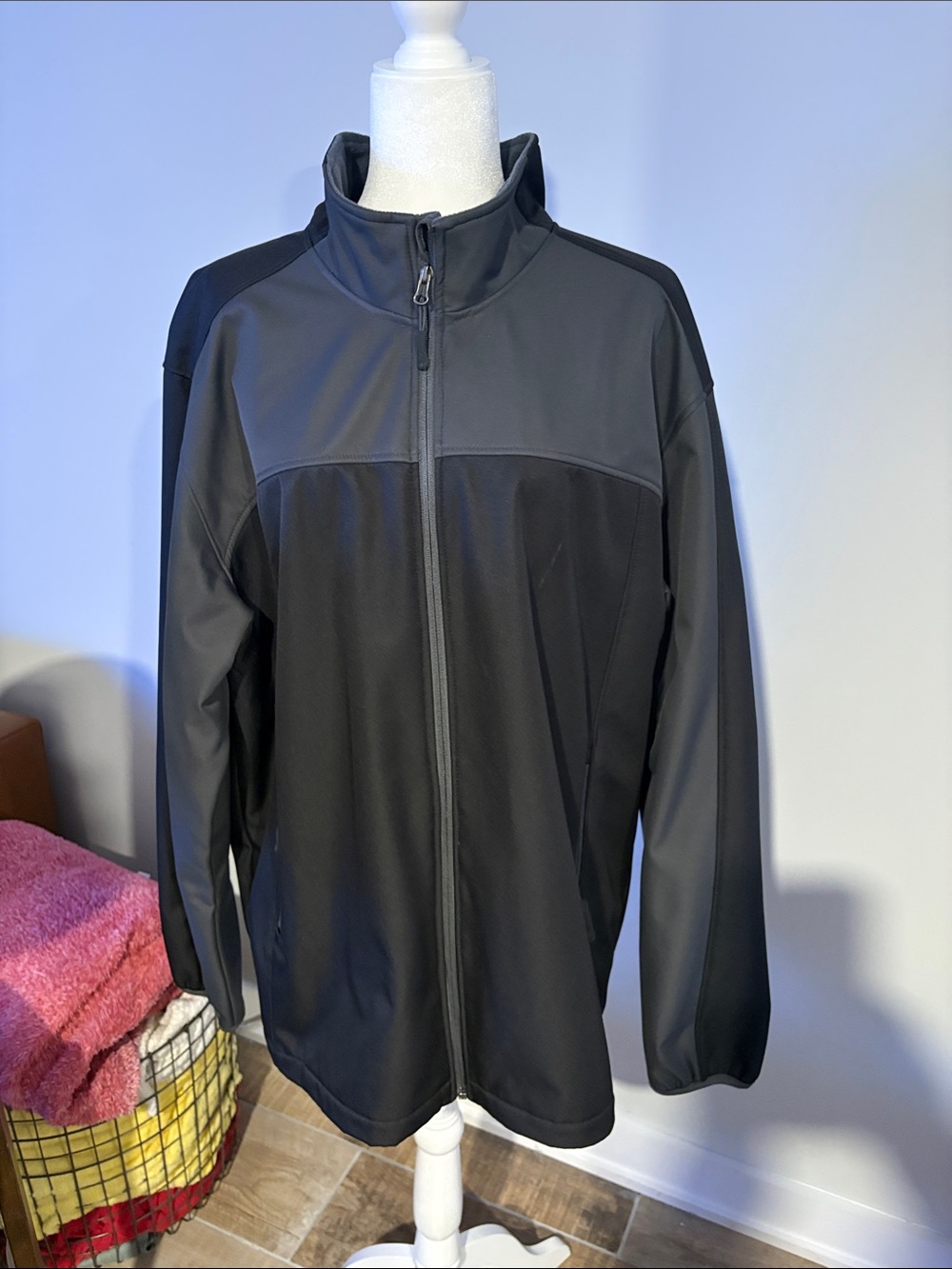 Champion Two-Tone Black & Dark Gray Lightweight Zip Jacket